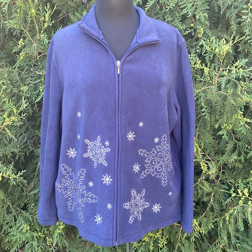 Croft & Barrow Navy Snowflake Fleece Zip Up